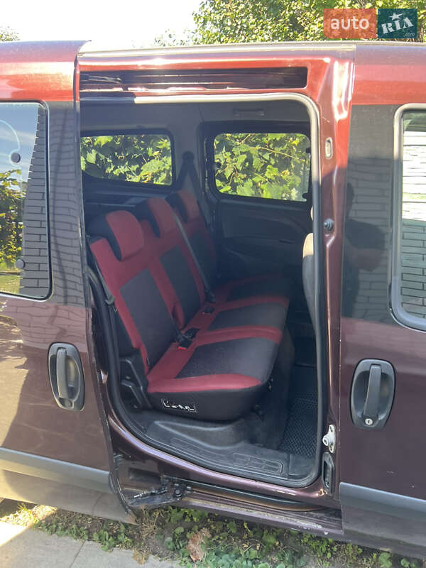 Минивэн Fiat Doblo 2011 в Броварах фото 6 Минивэн Fiat Doblo 2011 в Броварах