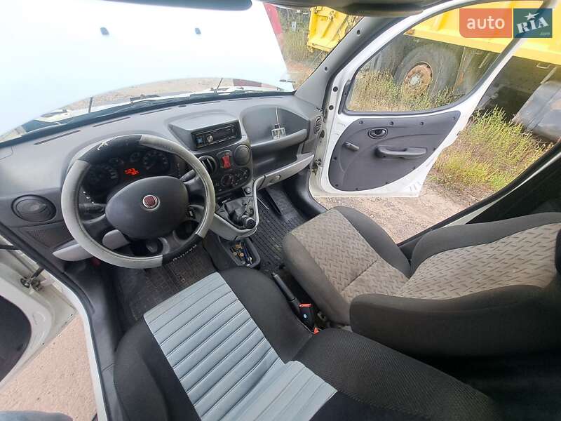 Грузовой фургон Fiat Doblo 2008 в Киеве фото 25 Грузовой фургон Fiat Doblo 2008 в Киеве