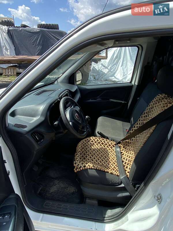 Грузовой фургон Fiat Doblo 2017 в Виннице фото 12 Грузовой фургон Fiat Doblo 2017 в Виннице