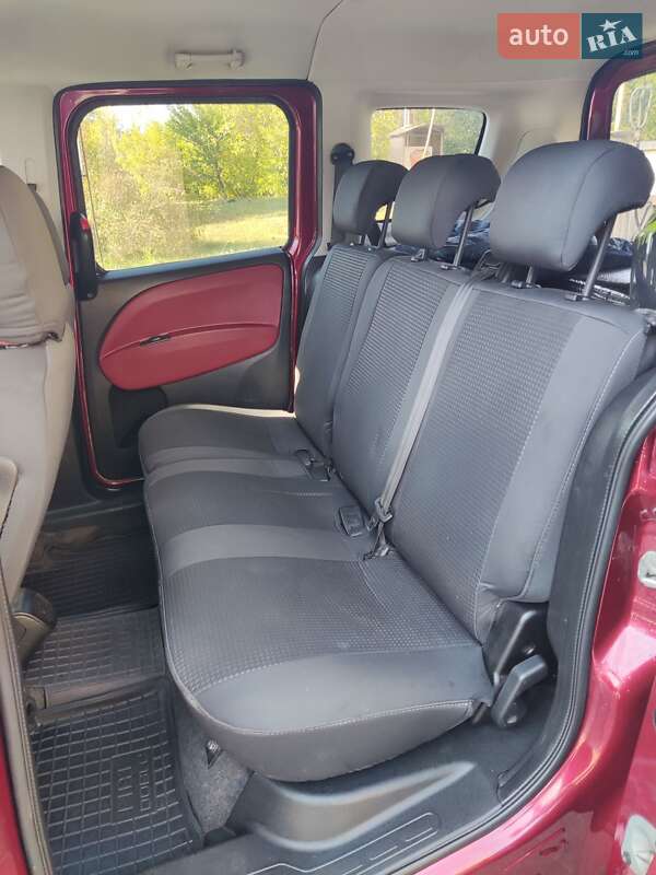Минивэн Fiat Doblo 2010 в Харькове