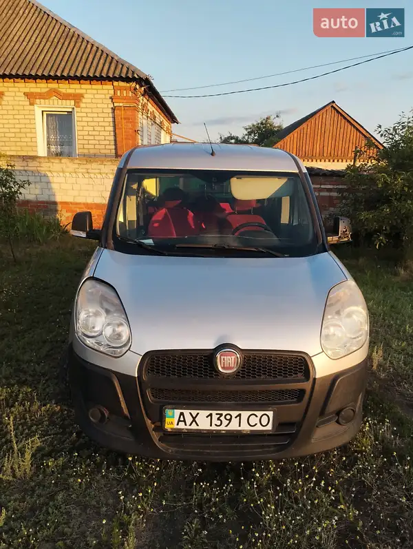 Fiat Doblo 2011