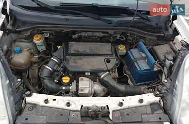 Грузовой фургон Fiat Doblo 2013 в 
