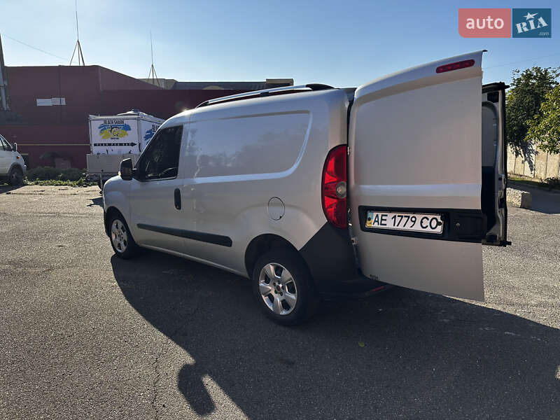 Грузовой фургон Fiat Doblo 2011 в Кривом Роге