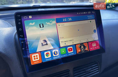 Вантажний фургон Fiat Doblo 2011 в 