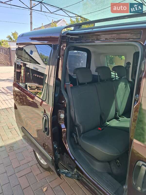Минивэн Fiat Doblo 2012 в Николаеве