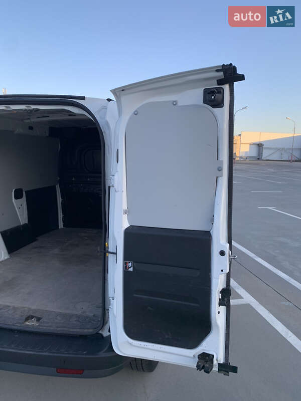 Вантажний фургон Fiat Doblo 2021 в Києві