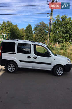 Мінівен Fiat Doblo 2006 в 