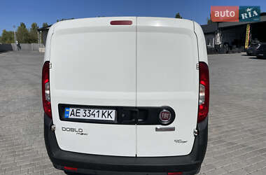 Грузовой фургон Fiat Doblo 2016 в 