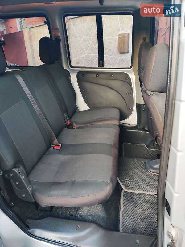 Минивэн Fiat Doblo 2008 в Сумах