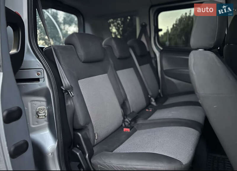Минивэн Fiat Doblo 2010 в Хмельницком