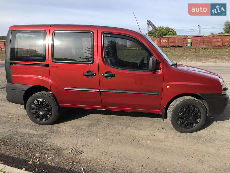 Минивэн Fiat Doblo 2002 в Луцке