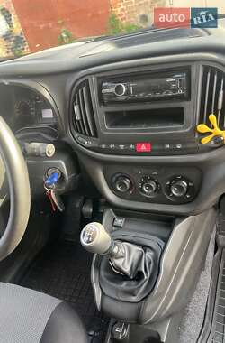 Грузовой фургон Fiat Doblo 2017 в 