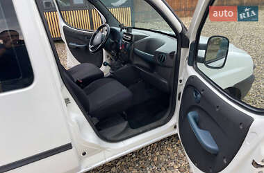 Минивэн Fiat Doblo 2003 в 