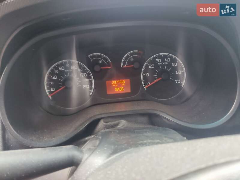 Грузовой фургон Fiat Doblo 2013 в Киеве