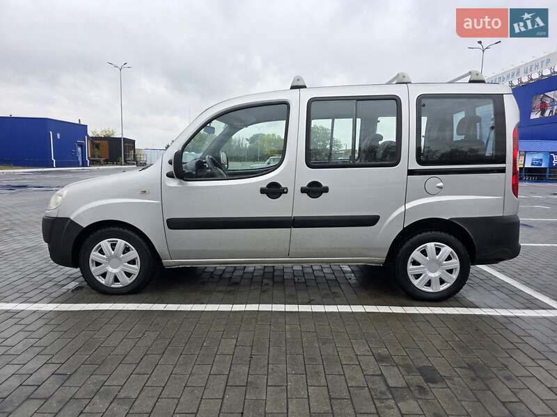 Минивэн Fiat Doblo 2006 в Николаеве