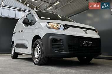 Грузовой фургон Fiat Doblo 2023 в 