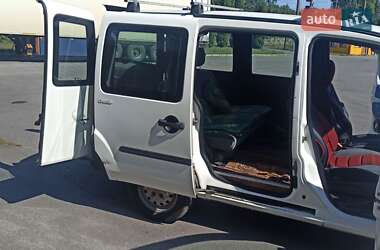 Минивэн Fiat Doblo 2004 в 