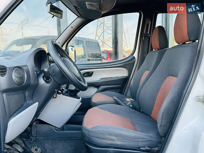Минивэн Fiat Doblo 2007 в Харькове