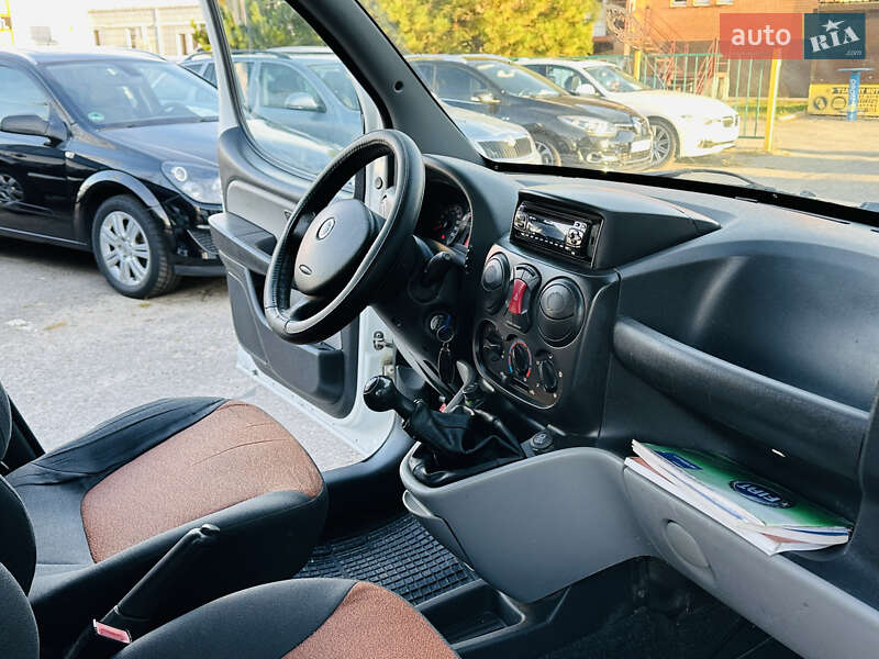 Минивэн Fiat Doblo 2007 в Харькове
