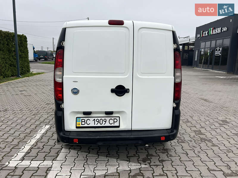 Минивэн Fiat Doblo 2006 в Радехове