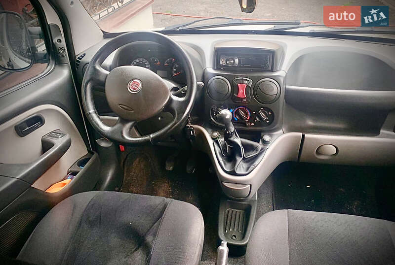 Минивэн Fiat Doblo 2008 в Золотоноше