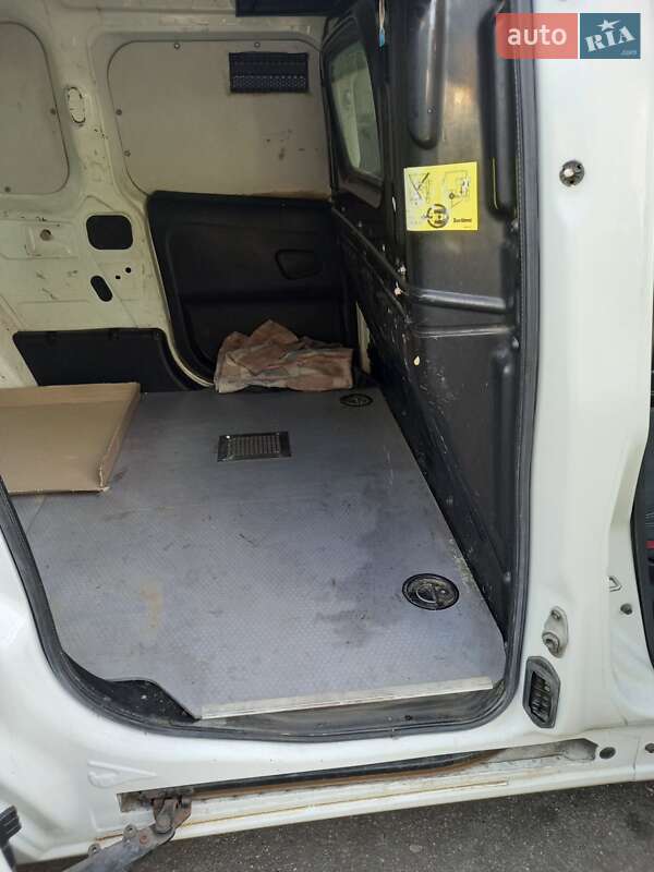 Грузовой фургон Fiat Doblo 2010 в Вольнянске фото 13 Грузовой фургон Fiat Doblo 2010 в Вольнянске