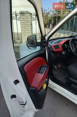 Грузовой фургон Fiat Doblo 2010 в 