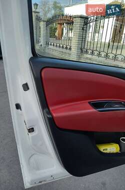 Грузовой фургон Fiat Doblo 2010 в 