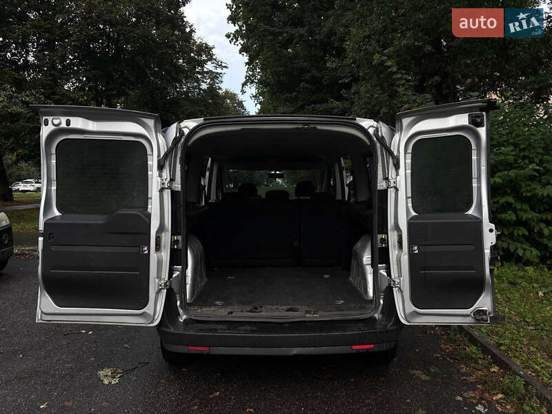 Минивэн Fiat Doblo 2019 в 