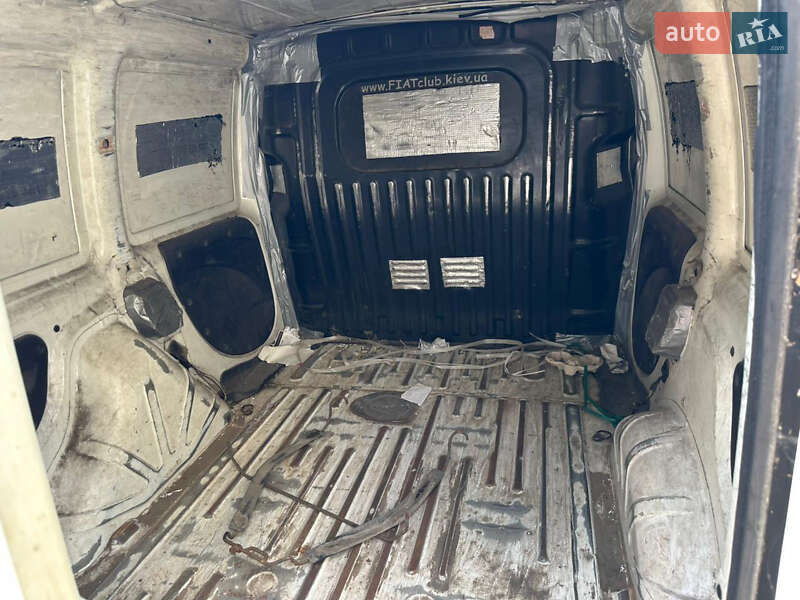 Грузовой фургон Fiat Doblo 2008 в Киеве