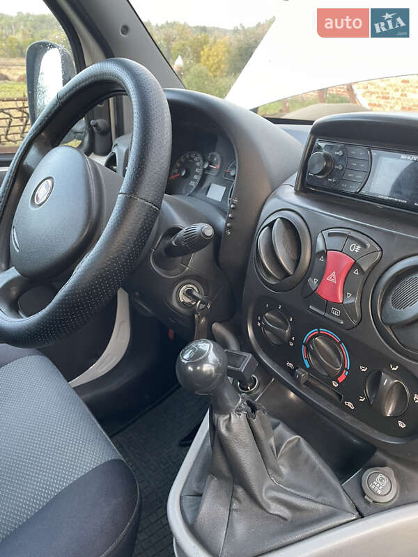 Мінівен Fiat Doblo 2009 в Городищеві