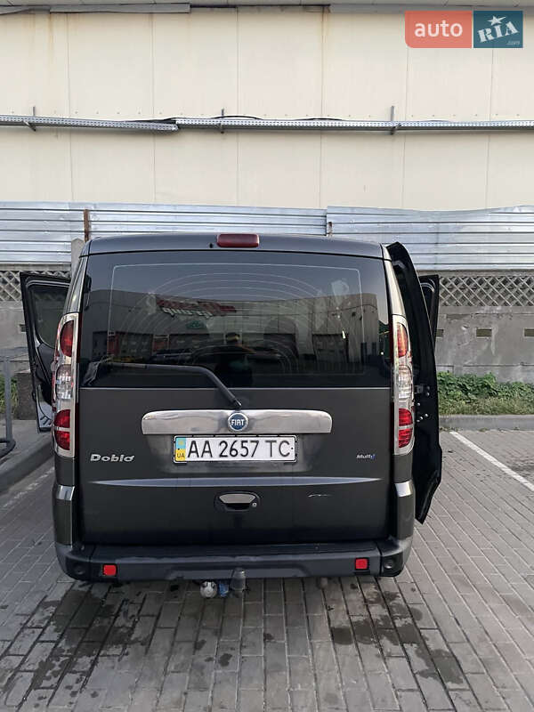 Мінівен Fiat Doblo 2007 в Києві