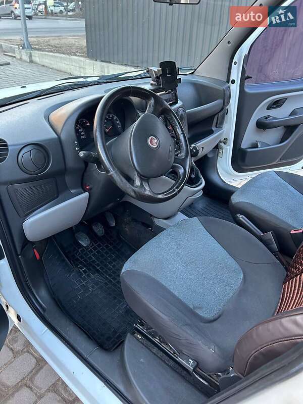 Мінівен Fiat Doblo 2013 в Львові фото 10 Мінівен Fiat Doblo 2013 в Львові