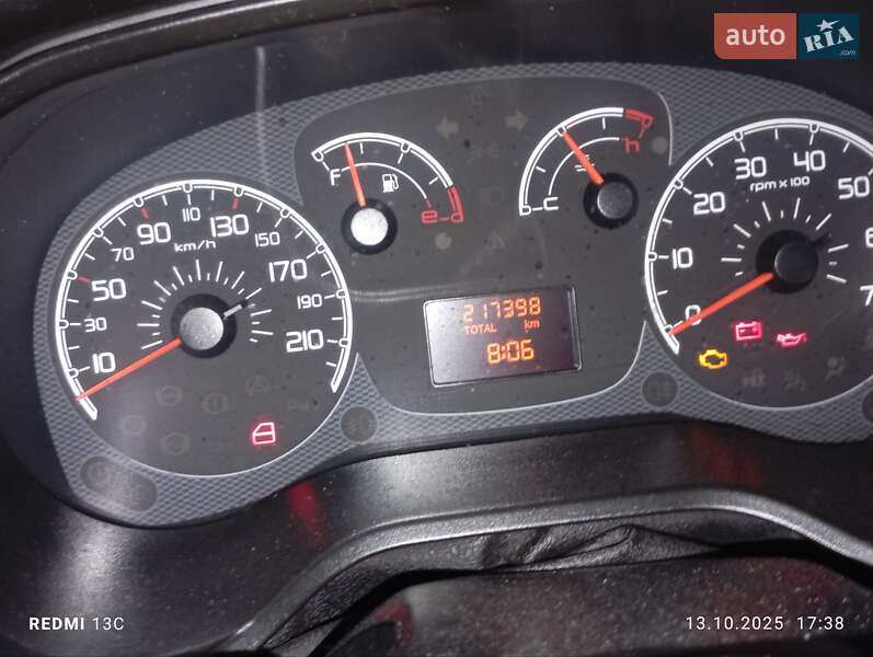 Мінівен Fiat Doblo 2010 в Полтаві фото 7 Мінівен Fiat Doblo 2010 в Полтаві