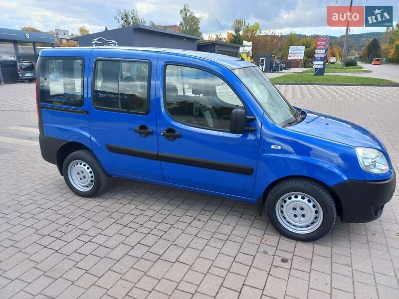 Мінівен Fiat Doblo 2011 в Львові