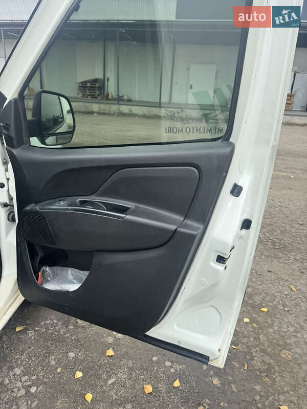 Грузовой фургон Fiat Doblo 2016 в Виннице фото 8 Грузовой фургон Fiat Doblo 2016 в Виннице