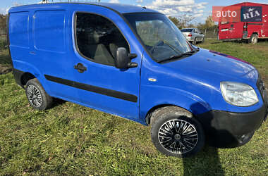 Вантажний фургон Fiat Doblo 2006 в Тячеві