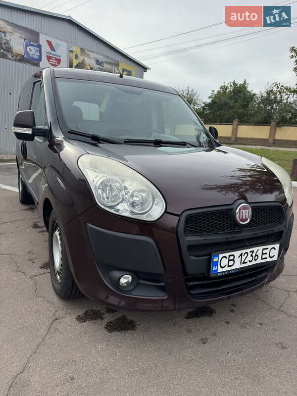 Грузовой фургон Fiat Doblo 2012 в Чернигове