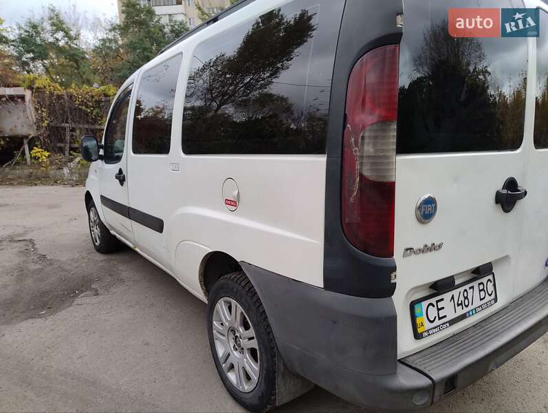 Минивэн Fiat Doblo 2007 в Киеве