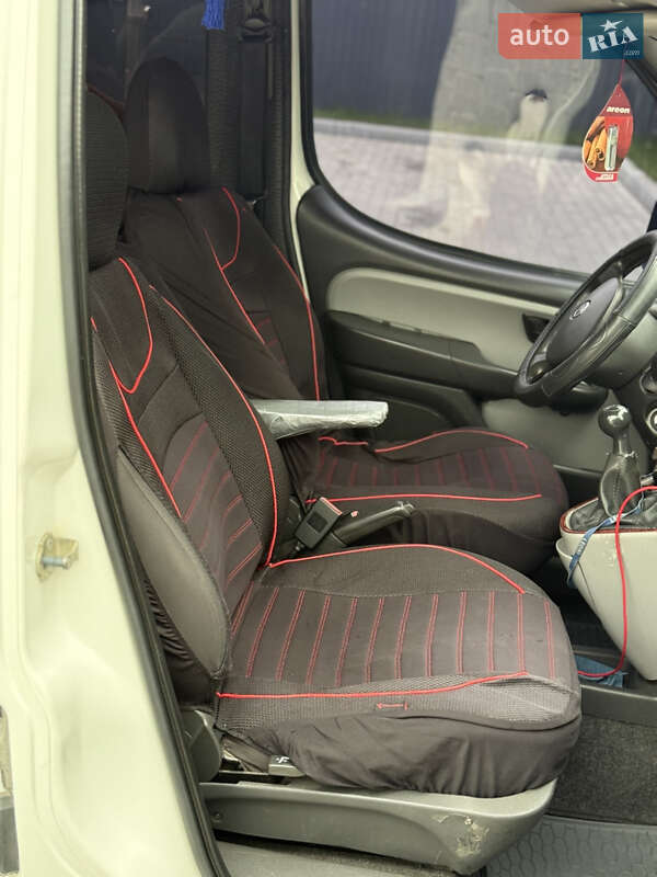 Мінівен Fiat Doblo 2008 в Дрогобичі