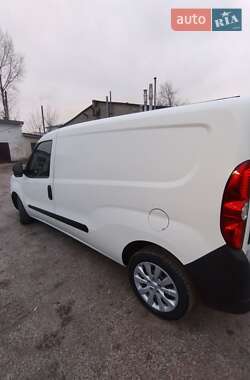 Вантажний фургон Fiat Doblo 2011 в Василькові