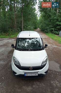 Вантажний фургон Fiat Doblo 2017 в 