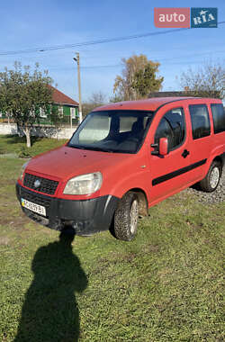 Минивэн Fiat Doblo 2007 в  Минивэн Fiat Doblo 2007 в