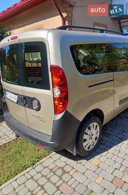 Минивэн Fiat Doblo 2012 в 