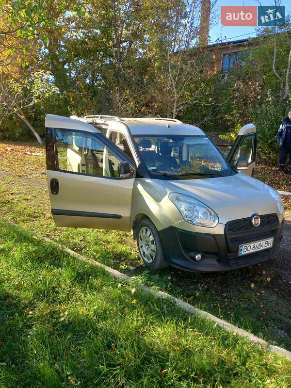 Мінівен Fiat Doblo 2012 в Мельниці-Подільській фото 3 Мінівен Fiat Doblo 2012 в Мельниці-Подільській
