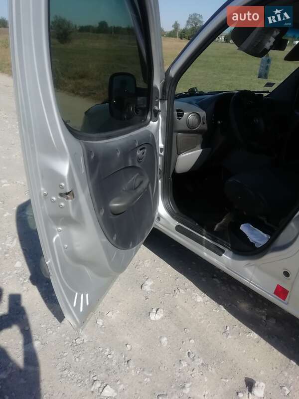 Мінівен Fiat Doblo 2012 в Дніпрі фото 6 Мінівен Fiat Doblo 2012 в Дніпрі
