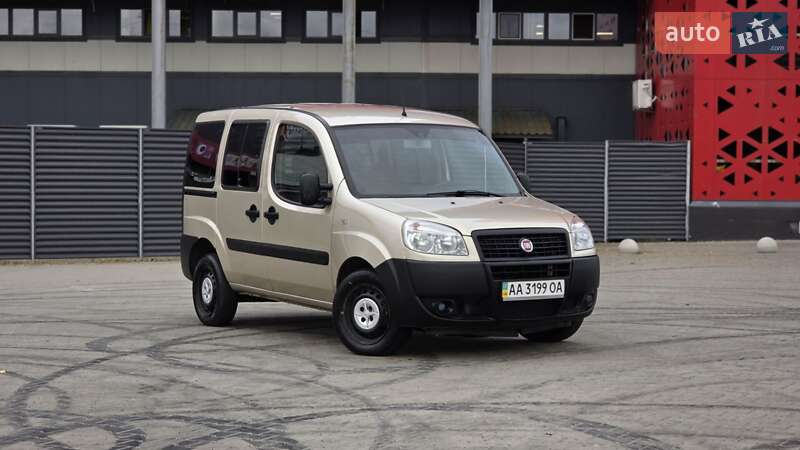 Fiat Doblo 2013