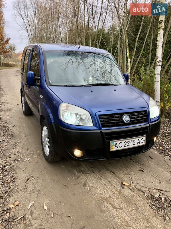 Минивэн Fiat Doblo 2006 в Ковеле