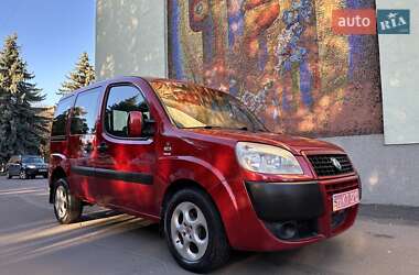 Минивэн Fiat Doblo 2006 в Ровно