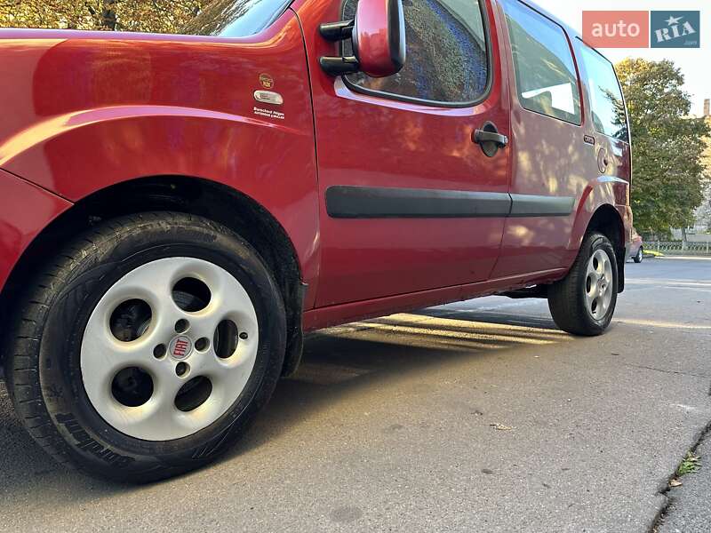 Мінівен Fiat Doblo 2006 в Рівному фото 9 Мінівен Fiat Doblo 2006 в Рівному